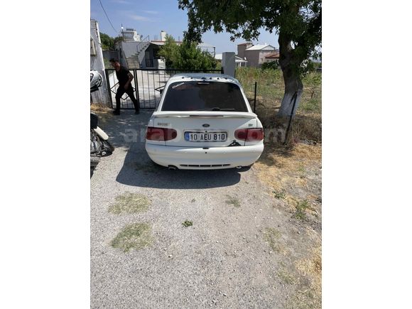Sahibinden Ford Escort 1.6 CLX 1996 Model 