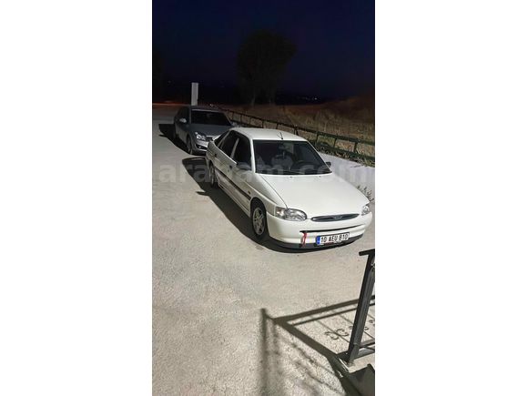 Sahibinden Ford Escort 1.6 CLX 1996 Model 