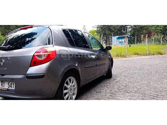 Sahibinden Renault Clio 1.2 Extreme 2009 Model
