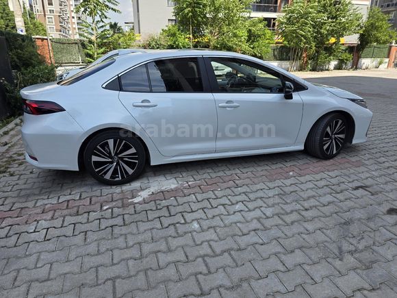 LPG'li Toyota Corolla 1.5 Flame X-Pack 2025