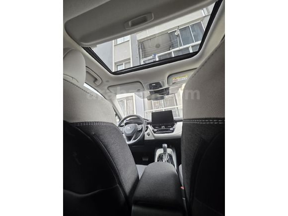 LPG'li Toyota Corolla 1.5 Flame X-Pack 2025