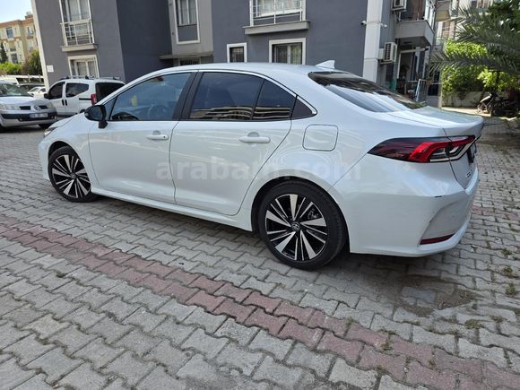LPG'li Toyota Corolla 1.5 Flame X-Pack 2025