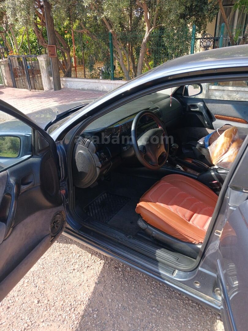 Sahibinden Opel Omega 2.0 1995 Model Antalya 400.000 km Gri (metalik) 4