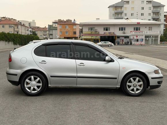 Sahibinden Seat Leon 1.6 Stella 2000 Model  336.000 km Gri