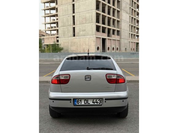 Sahibinden Seat Leon 1.6 Stella 2000 Model  336.000 km Gri