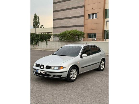 Sahibinden Seat Leon 1.6 Stella 2000 Model  336.000 km Gri