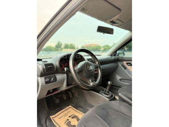 Sahibinden Seat Leon 1.6 Stella 2000 Model  336.000 km Gri