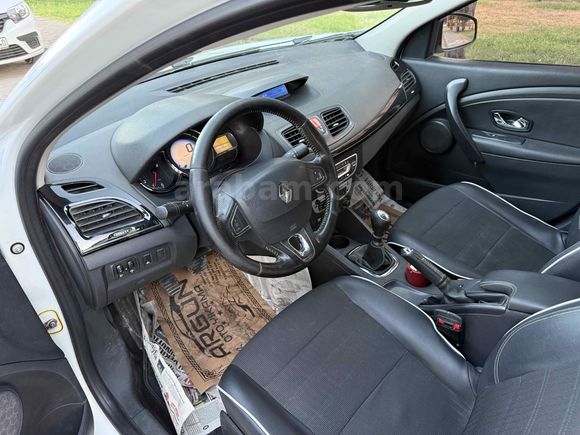 Galeriden Renault Fluence 1.5 dCi Icon 2014 Model Şanlıurfa