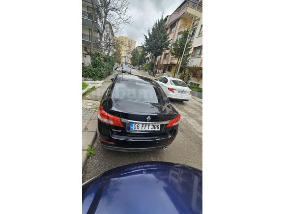 Sahibinden Renault Latitude 1.5 dCi Executive 2013 Model Ankara 194.000 km Siyah