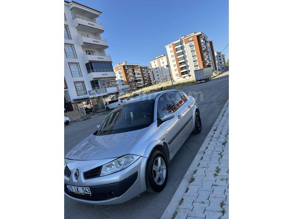 Sahibinden Renault Megane 1.5 dCi Expression 2009 Model  340.000 km Gri