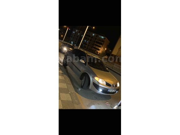 Sahibinden Renault Megane 1.5 dCi Expression 2009 Model  340.000 km Gri