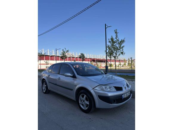 Sahibinden Renault Megane 1.5 dCi Expression 2009 Model  340.000 km Gri