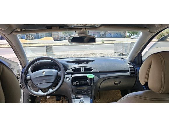 Sahibinden Renault Laguna 1.6 Expression 2005 Model  423.000 km Gri