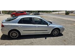 Sahibinden Renault Laguna 1.6 Expression 2005 Model  423.000 km Gri