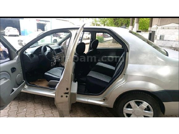 Sahibinden Dacia Logan 1.6 Laureate 2006 Model