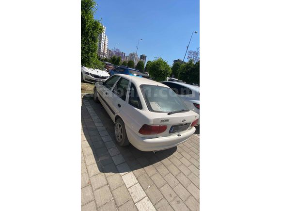Sahibinden Ford Escort 1.6 CLX 1996 Model 