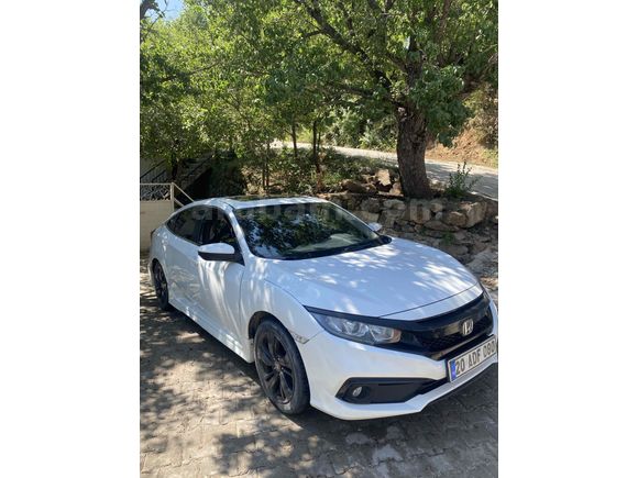 Sahibinden Honda Civic 1.6i VTEC Eco Elegance 2017 Model 