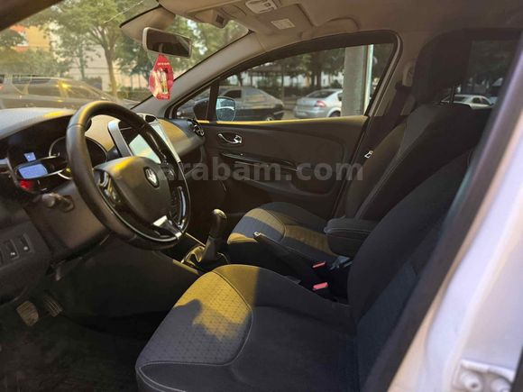 Galeriden Renault Clio 0.9 TCe Icon 2013 Model Kocaeli