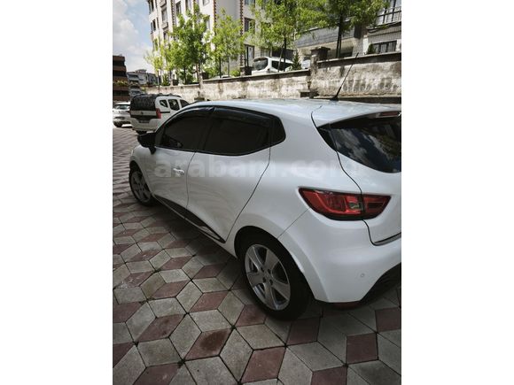 Sahibinden Renault Clio 1.5 dCi Icon 2014 Model