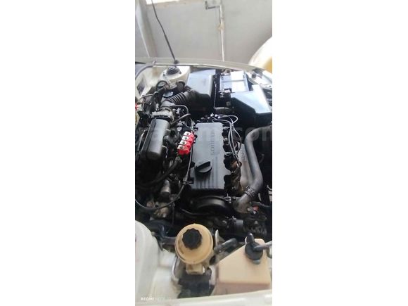 Sahibinden bakımlı temiz Hyundai Accent 1.3 Admire 2002 Model 