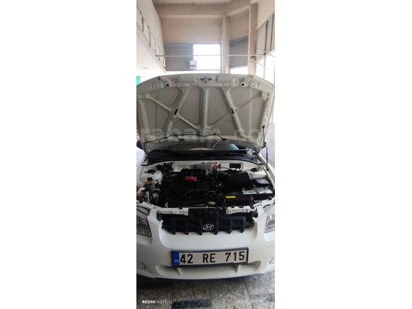 Sahibinden bakımlı temiz Hyundai Accent 1.3 Admire 2002 Model 