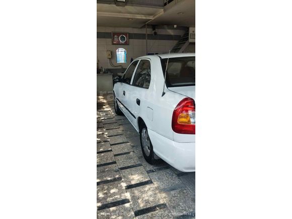 Sahibinden bakımlı temiz Hyundai Accent 1.3 Admire 2002 Model 
