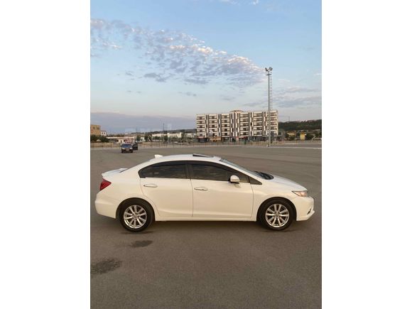 Sahibinden Honda Civic 1.6i VTEC Eco Elegance 2013 Model 