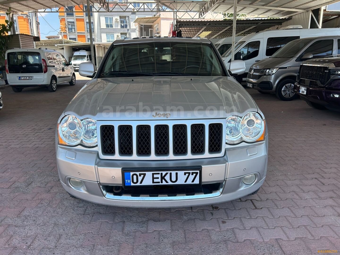 Galeriden Jeep Grand Cherokee 3.0 CRD Limited 2010 Model Antalya 240.000 km Gri 3