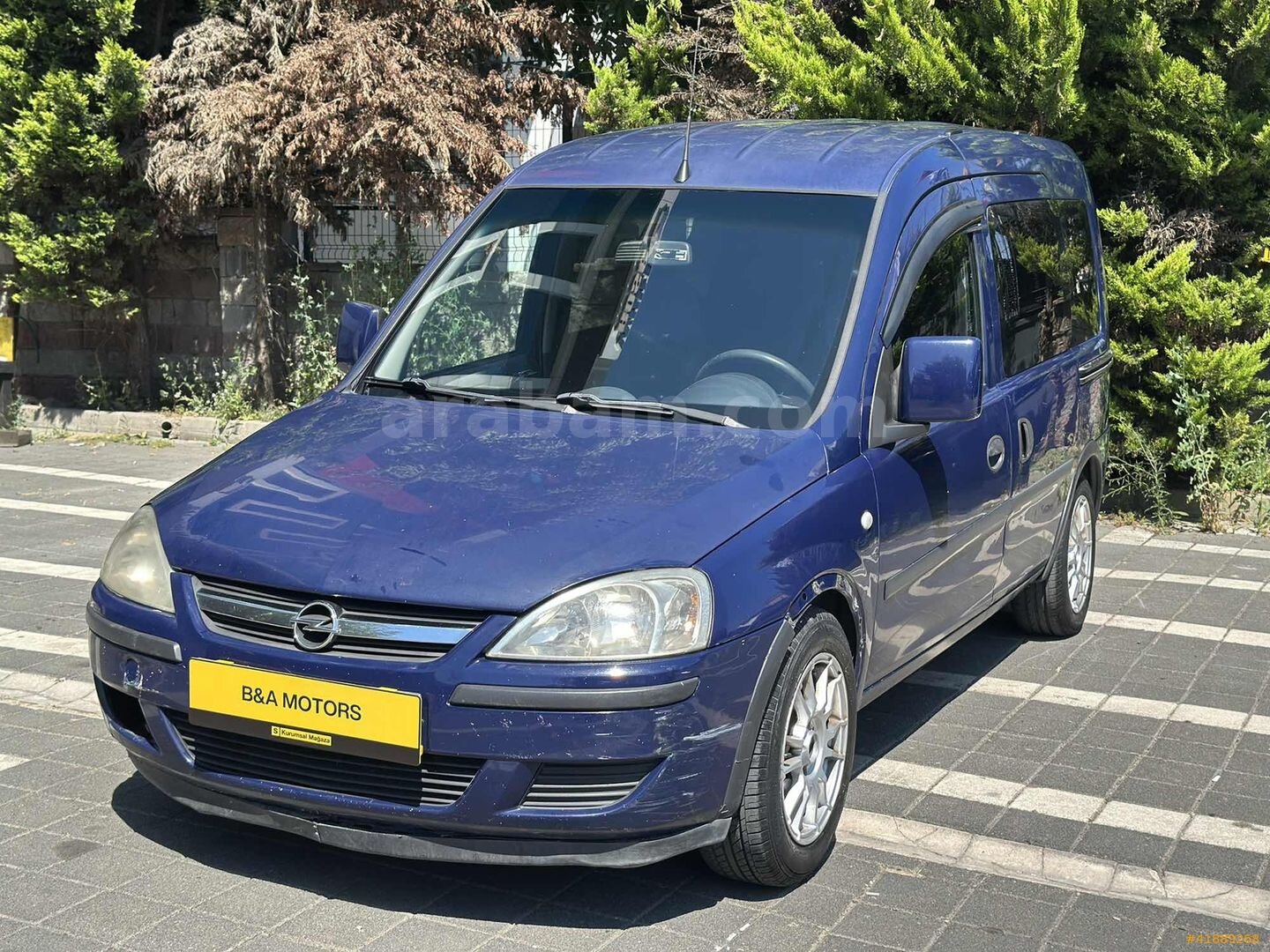 Galeriden Opel Combo 1.3 CDTI City Plus 2005 Model İstanbul 348.000 km Mavi 1