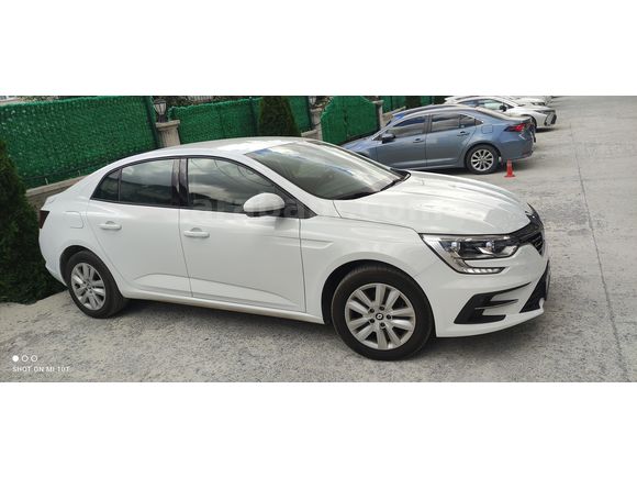 Sahibinden Renault Megane 1.3 TCe Touch 2025 Model Manuel