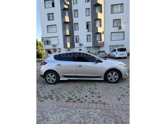Sahibinden Renault Megane 1.5 dCi Dynamique 2009 Model 