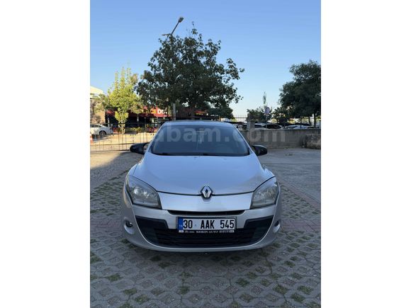 Sahibinden Renault Megane 1.5 dCi Dynamique 2009 Model 