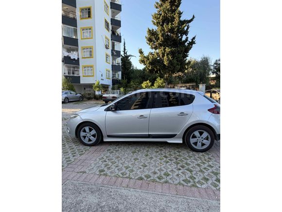 Sahibinden Renault Megane 1.5 dCi Dynamique 2009 Model 