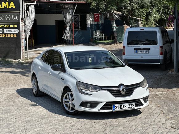 Sahibinden Renault Megane 1.3 TCe Joy 2019 Model