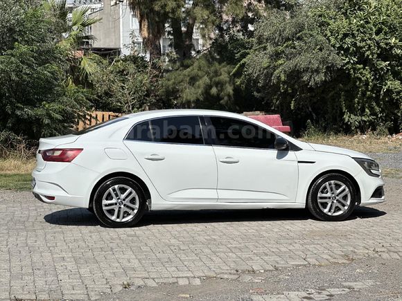 Sahibinden Renault Megane 1.3 TCe Joy 2019 Model