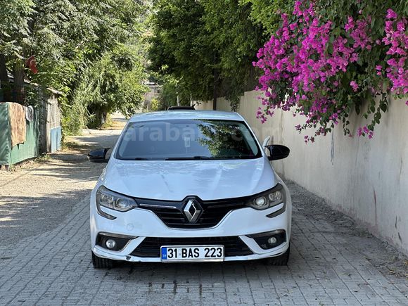 Sahibinden Renault Megane 1.3 TCe Joy 2019 Model