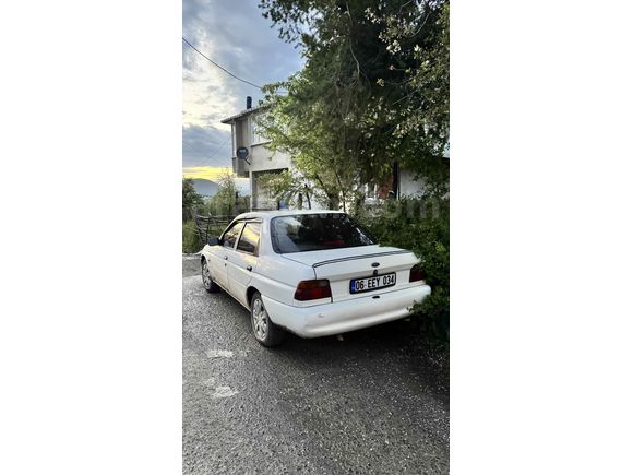 Sahibinden Ford Escort 1.6 CLX 1998 Model 