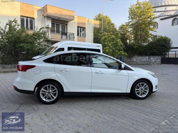 2016 MODEL HATASIZ BOYASIZ TRAMERSİZ 152.000 km'de Manuel