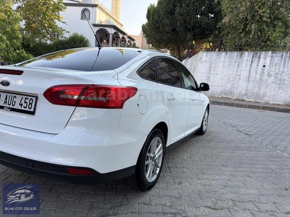 2016 MODEL HATASIZ BOYASIZ TRAMERSİZ 152.000 km'de Manuel