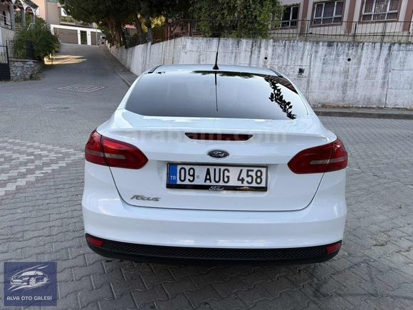 2016 MODEL HATASIZ BOYASIZ TRAMERSİZ 152.000 km'de Manuel