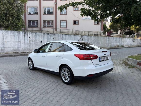 2016 MODEL HATASIZ BOYASIZ TRAMERSİZ 152.000 km'de Manuel