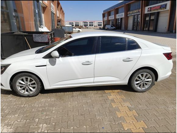 Sahibinden Renault Megane 1.5 dCi Touch 2017 Model