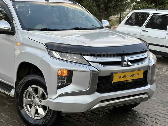 Mitsubishi L 200 4x2 Tornado 2021 Model Bu Temizlikte Bu Emsalde Yok !! 