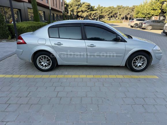 SAHİBİNDEN HASAR KAYDI YOK 385 KM