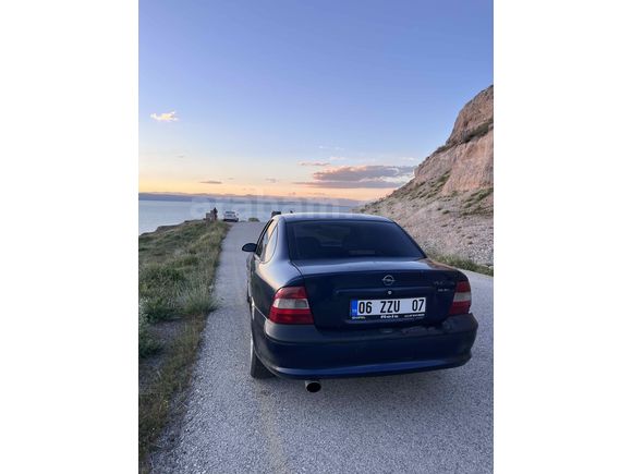 Sahibinden Opel Vectra 2.0 CD 1998 Model 