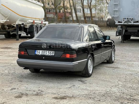 Sahibinden Mercedes - Benz E 300 D 1988 Model 