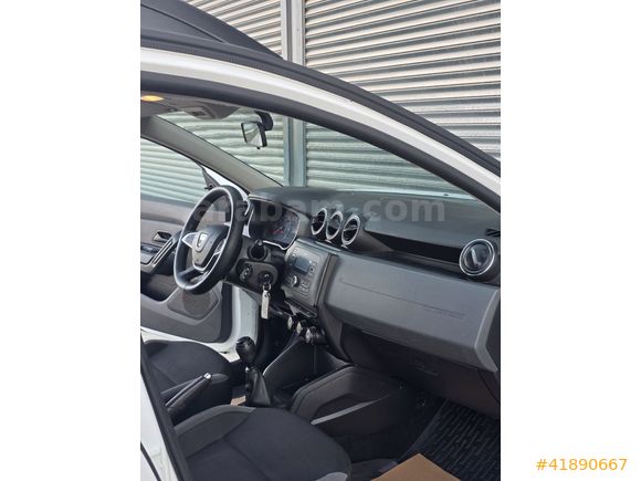 TEKDEMİR/MD AUTODAN FIRSAT ARACI DACİA DUSTER 4×4 EXTRALI