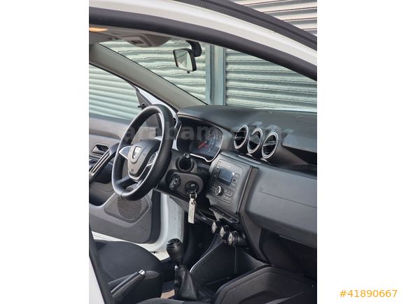 TEKDEMİR/MD AUTODAN FIRSAT ARACI DACİA DUSTER 4×4 EXTRALI
