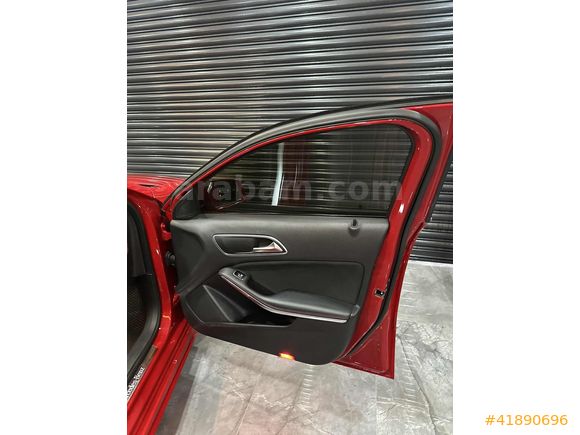 ORİJİNAL HATASIZ BOYASIZ KAYITSIZ A180 D AMG