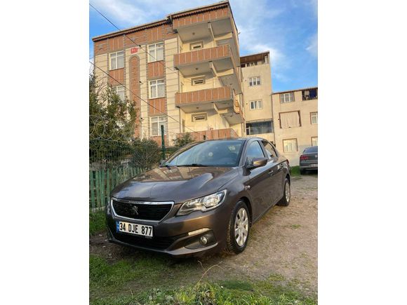 TEMİZ  BAKIMLI AİLE ARACI 133 bin km